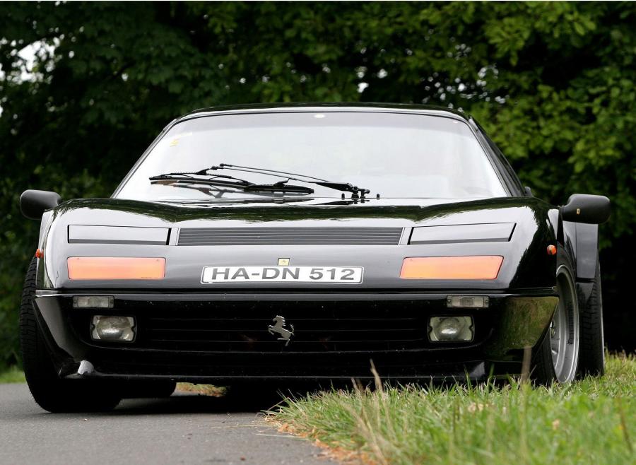  Ferrari 512 BBi 1981 года  (фото 6 из 31)